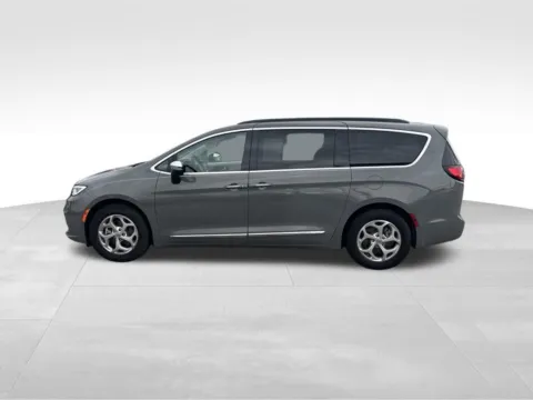 Another view of 2023 Chrysler Pacifica Limited for sale in Atlantic, IA at Gregg Young Chevrolet GMC Atlantic