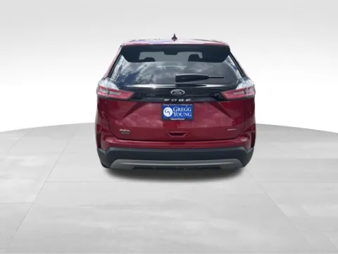 More photos of 2023 Ford Edge SEL at Gregg Young Chevrolet GMC Atlantic, IA