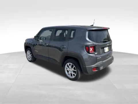 More photos of 2023 Jeep Renegade Latitude at Gregg Young Chevrolet GMC Atlantic, IA