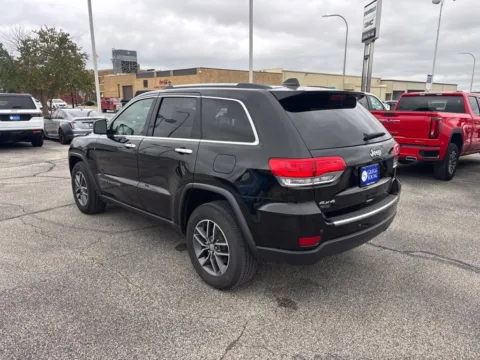 More photos of 2017 Jeep Grand Cherokee Limited at Gregg Young Chevrolet GMC Atlantic, IA