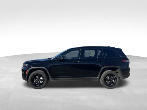 Another view of 2025 Jeep Grand Cherokee Limited for sale in Atlantic, IA at Gregg Young Chevrolet GMC Atlantic