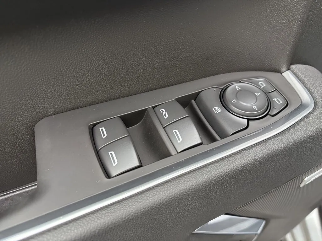 2025 Gmc Sierra 1500 Elevation photo 3