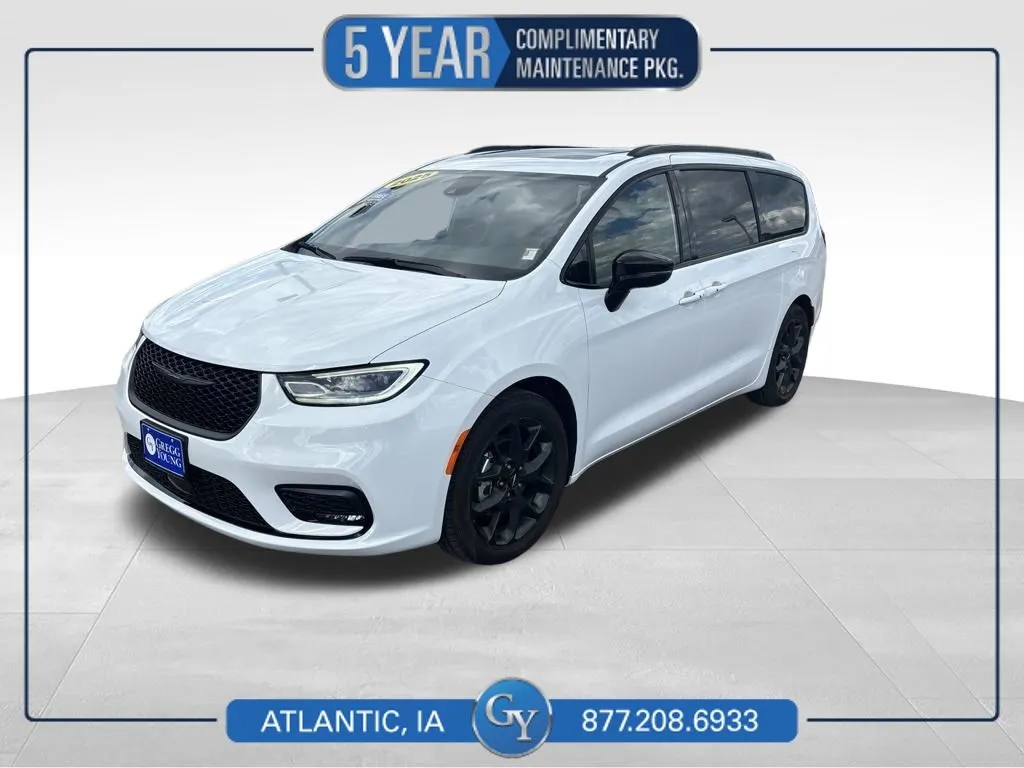 2025 Chrysler Pacifica Limited for sale in Atlantic, IA