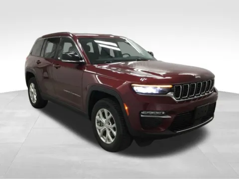 Another view of 2023 Jeep Grand Cherokee Limited for sale in Atlantic, IA at Gregg Young Chevrolet GMC Atlantic