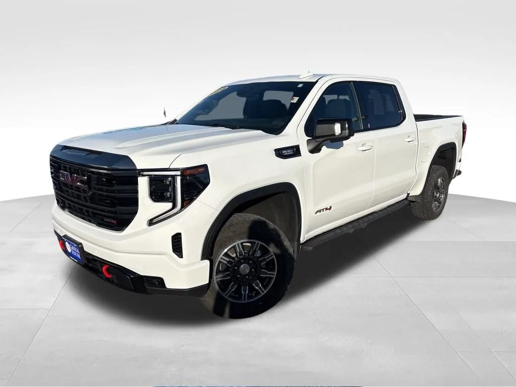 White 2024 GMC Sierra 1500 AT4 for sale in Atlantic, IA