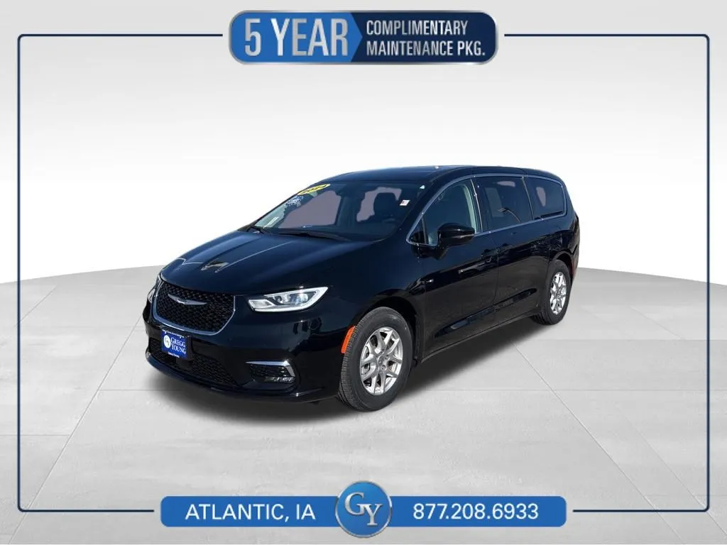 2024 Chrysler Pacifica Touring L for sale in Atlantic, IA