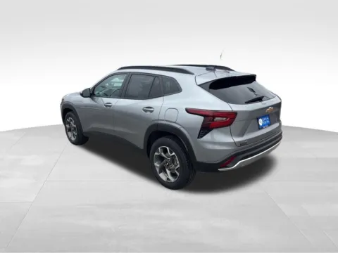 More photos of 2024 Chevrolet Trax LT at Gregg Young Automotive of Atlantic, IA