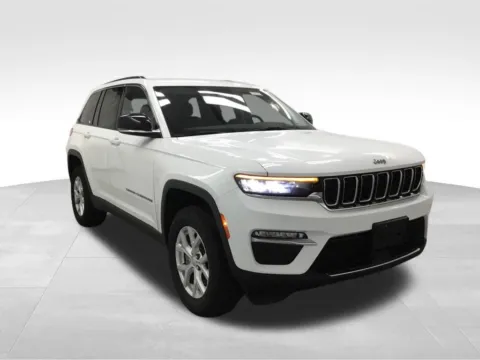Another view of 2023 Jeep Grand Cherokee Limited for sale in Atlantic, IA at Gregg Young Chevrolet GMC Atlantic