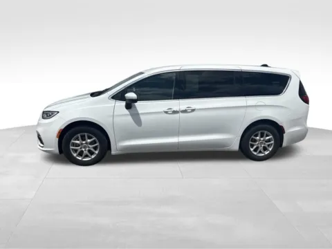 Another view of 2023 Chrysler Pacifica Touring L for sale in Atlantic, IA at Gregg Young Chevrolet GMC Atlantic