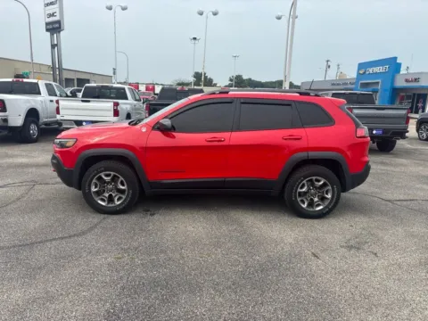 Another view of 2019 Jeep Cherokee Trailhawk for sale in Atlantic, IA at Gregg Young Chevrolet GMC Atlantic