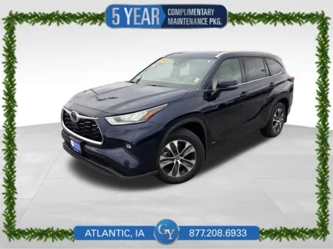 Blue 2022 Toyota Highlander Hybrid XLE for sale in Atlantic, IA