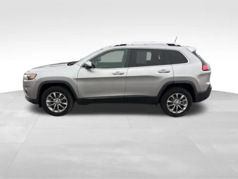 Another view of 2019 Jeep Cherokee Latitude Plus for sale in Atlantic, IA at Gregg Young Automotive of Atlantic