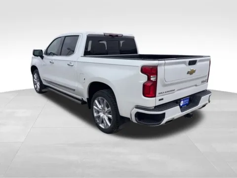 More photos of 2023 Chevrolet Silverado 1500 High Country at Gregg Young Automotive of Atlantic, IA