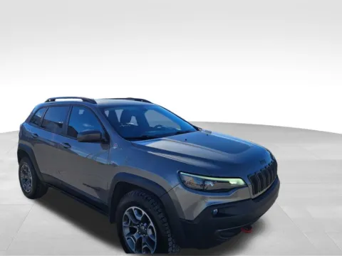 More photos of 2020 Jeep Cherokee Trailhawk at Gregg Young Automotive of Atlantic, IA