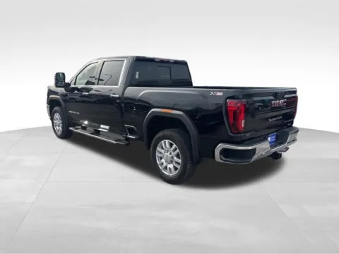 More photos of 2021 GMC Sierra 2500HD SLT at Gregg Young Automotive of Atlantic, IA