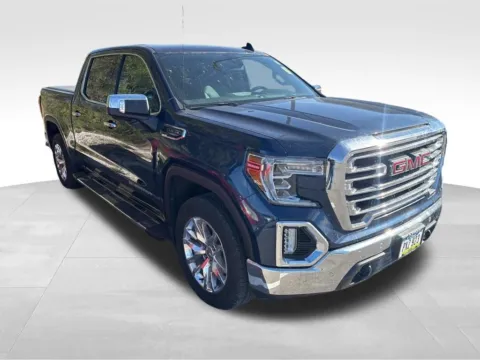 More photos of 2020 GMC Sierra 1500 SLT at Gregg Young Automotive of Atlantic, IA