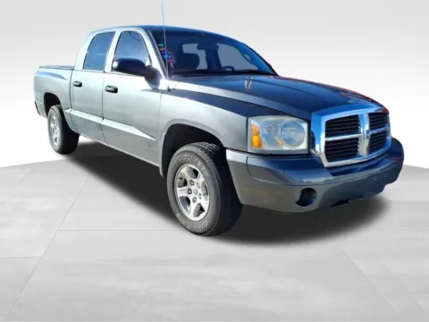 Photos of 2007 Dodge Dakota SLT for sale in Columbus, NE at Gregg Young Chevrolet GMC of Columbus