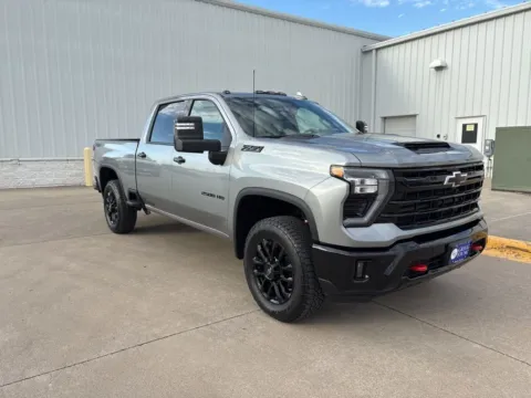 More photos of 2026 Chevrolet Silverado 2500HD LTZ at Gregg Young Chevrolet GMC of Columbus, NE