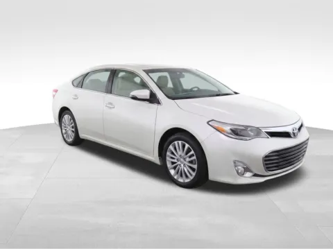 Photos of 2013 Toyota Avalon Hybrid Limited for sale in Columbus, NE at Gregg Young Chevrolet GMC of Columbus
