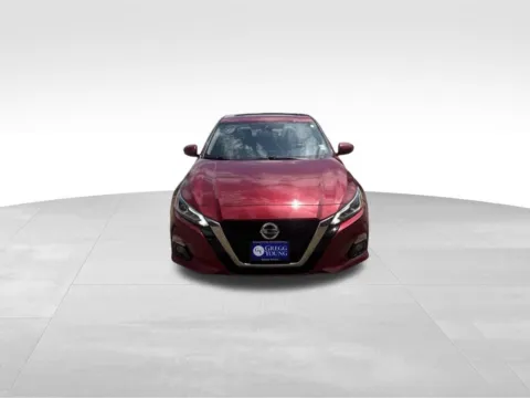 More photos of 2019 Nissan Altima 2.5 SV at Gregg Young Chevrolet GMC of Columbus, NE