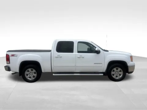 More photos of 2013 GMC Sierra 1500 SLT at Gregg Young Chevrolet GMC of Columbus, NE