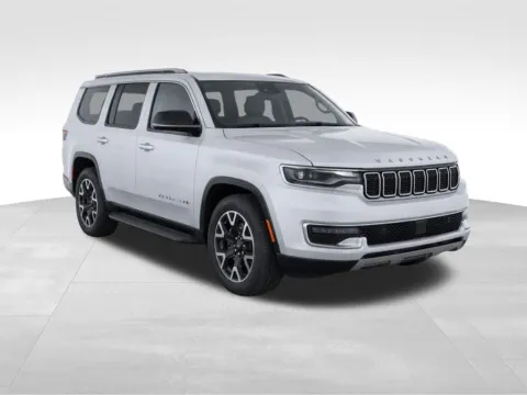 Photos of 2023 Jeep Wagoneer Series III for sale in Columbus, NE at Gregg Young Chevrolet GMC of Columbus
