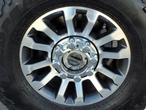 More photos of 2020 Ford F-250SD Lariat at Gregg Young Chevrolet GMC of Columbus, NE