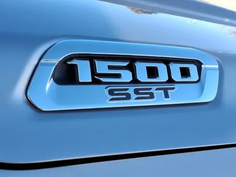 More photos of 2025 Ram 1500 Laramie at Gregg Young Chevrolet GMC of Columbus, NE