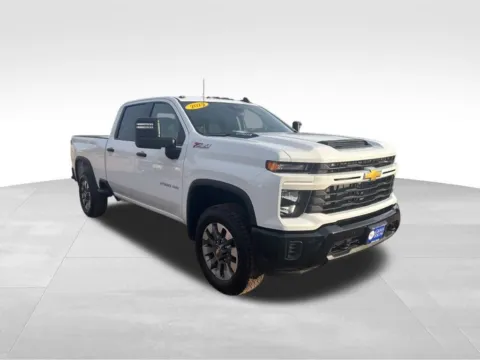 More photos of 2025 Chevrolet Silverado 2500HD Custom at Gregg Young Chevrolet GMC of Columbus, NE
