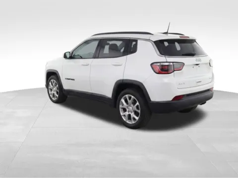 Another view of 2023 Jeep Compass Latitude Lux for sale in Columbus, NE at Gregg Young Chevrolet GMC of Columbus