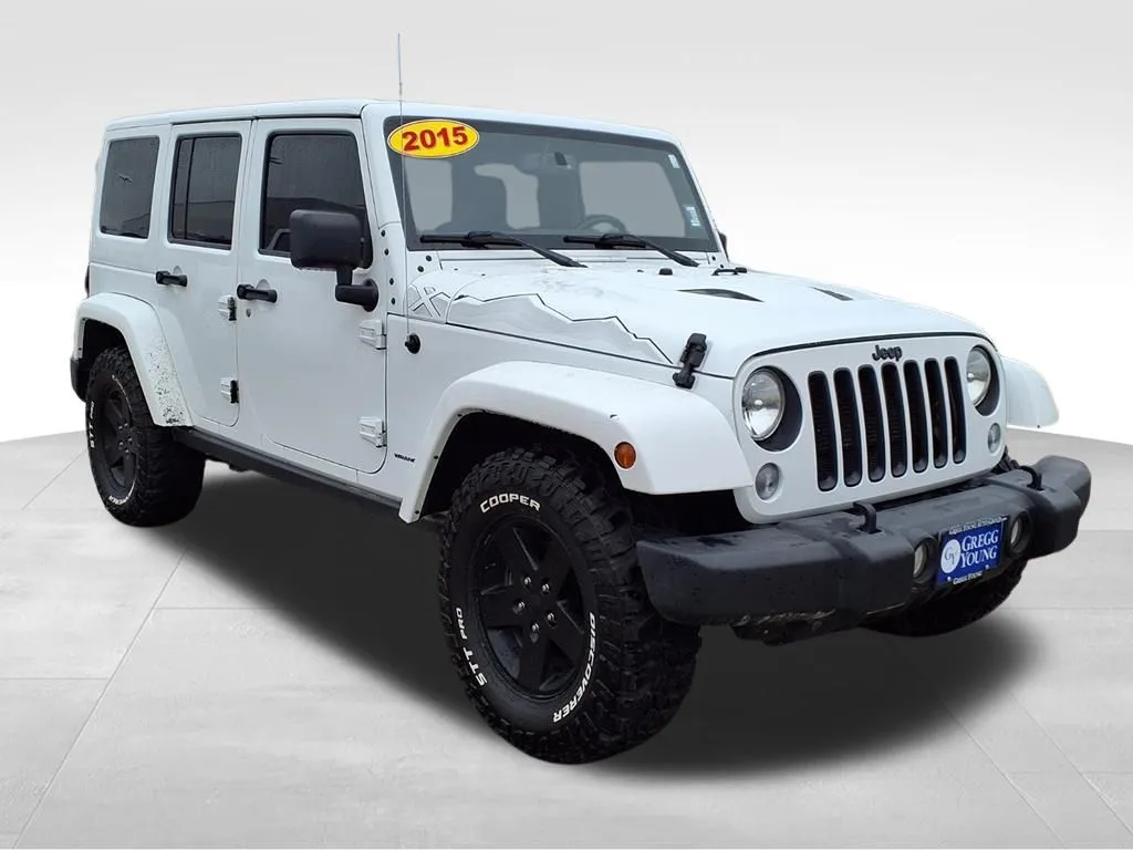 2015 Jeep Wrangler Unlimited Sahara X photo 3