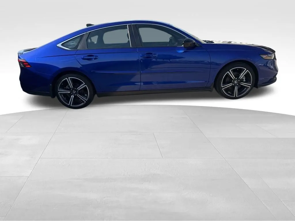 2024 Honda Accord Hybrid Sport photo 3