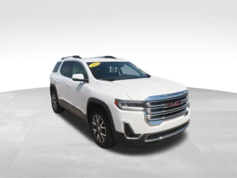 More photos of 2023 GMC Acadia SLT at Gregg Young Chevrolet GMC of Columbus, NE