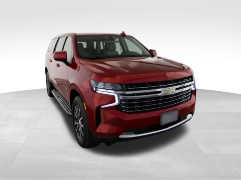 Photos of 2021 Chevrolet Suburban LT for sale in Columbus, NE at Gregg Young Chevrolet GMC of Columbus