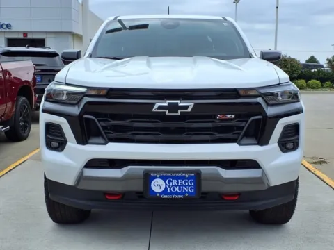 Photos of 2026 Chevrolet Colorado Z71 for sale in Columbus, NE at Gregg Young Chevrolet GMC of Columbus