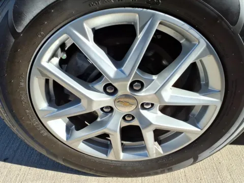 Photos of 2022 Chevrolet Equinox LT for sale in Columbus, NE at Gregg Young Chevrolet GMC of Columbus