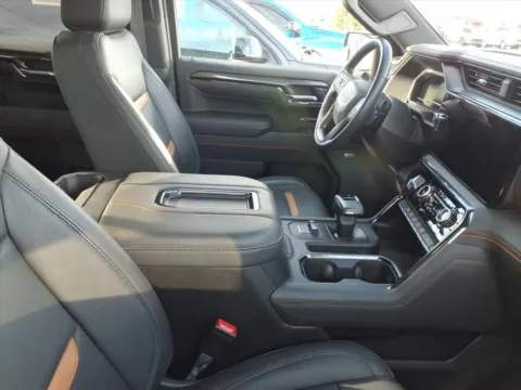 More photos of 2022 GMC Sierra 1500 AT4 at Gregg Young Chevrolet GMC of Columbus, NE