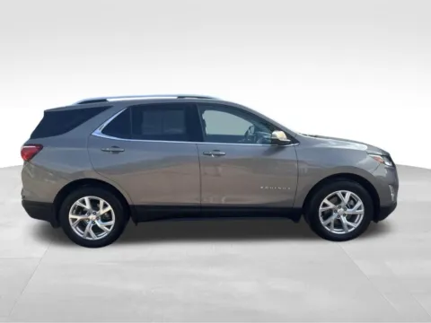 More photos of 2018 Chevrolet Equinox LT at Gregg Young Chevrolet GMC of Columbus, NE
