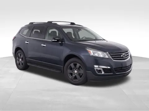 Photos of 2017 Chevrolet Traverse 2LT for sale in Columbus, NE at Gregg Young Chevrolet GMC of Columbus