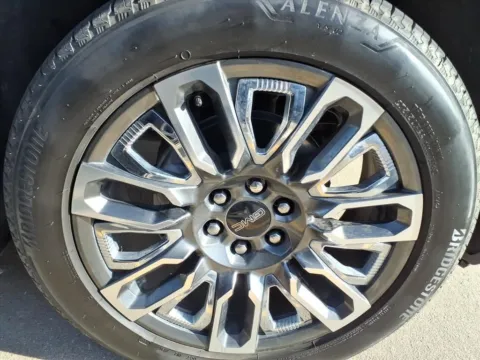 Another view of 2025 GMC Sierra 1500 Denali Ultimate for sale in Columbus, NE at Gregg Young Chevrolet GMC of Columbus