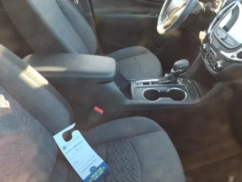 More photos of 2024 Chevrolet Equinox LT at Gregg Young Chevrolet GMC of Columbus, NE