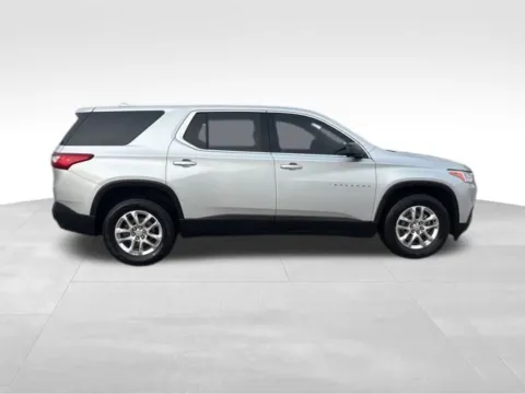 More photos of 2021 Chevrolet Traverse LS at Gregg Young Chevrolet GMC of Columbus, NE