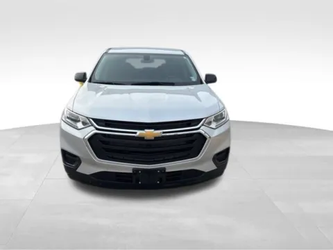 Photos of 2021 Chevrolet Traverse LS for sale in Columbus, NE at Gregg Young Chevrolet GMC of Columbus