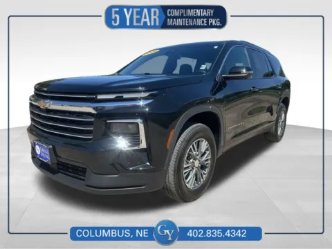 Black 2024 Chevrolet Traverse LT for sale in Columbus, NE
