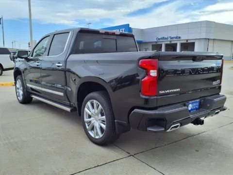Another view of 2025 Chevrolet Silverado 1500 High Country for sale in Columbus, NE at Gregg Young Chevrolet GMC of Columbus