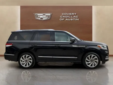 More photos of 2024 Lincoln Navigator Reserve at Covert Cadillac, TX