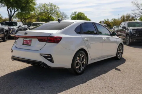 More photos of 2019 Kia Forte LXS at Covert Cadillac, TX