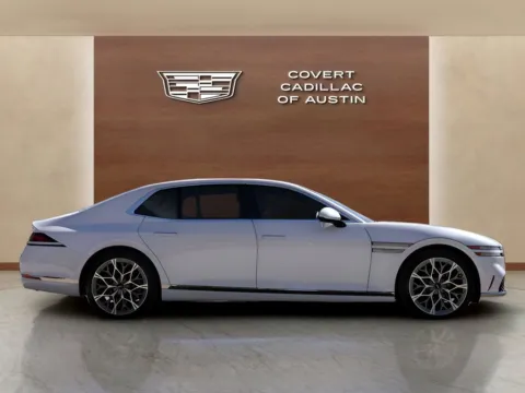 More photos of 2025 Genesis G90 3.5T e-SC at Covert Cadillac, TX