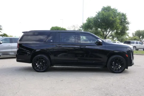 More photos of 2023 Cadillac Escalade ESV Sport at Covert Cadillac, TX
