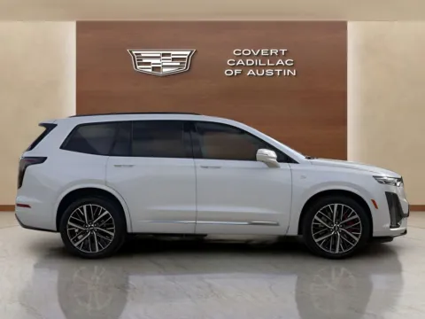 More photos of 2023 Cadillac XT6 Sport at Covert Cadillac, TX